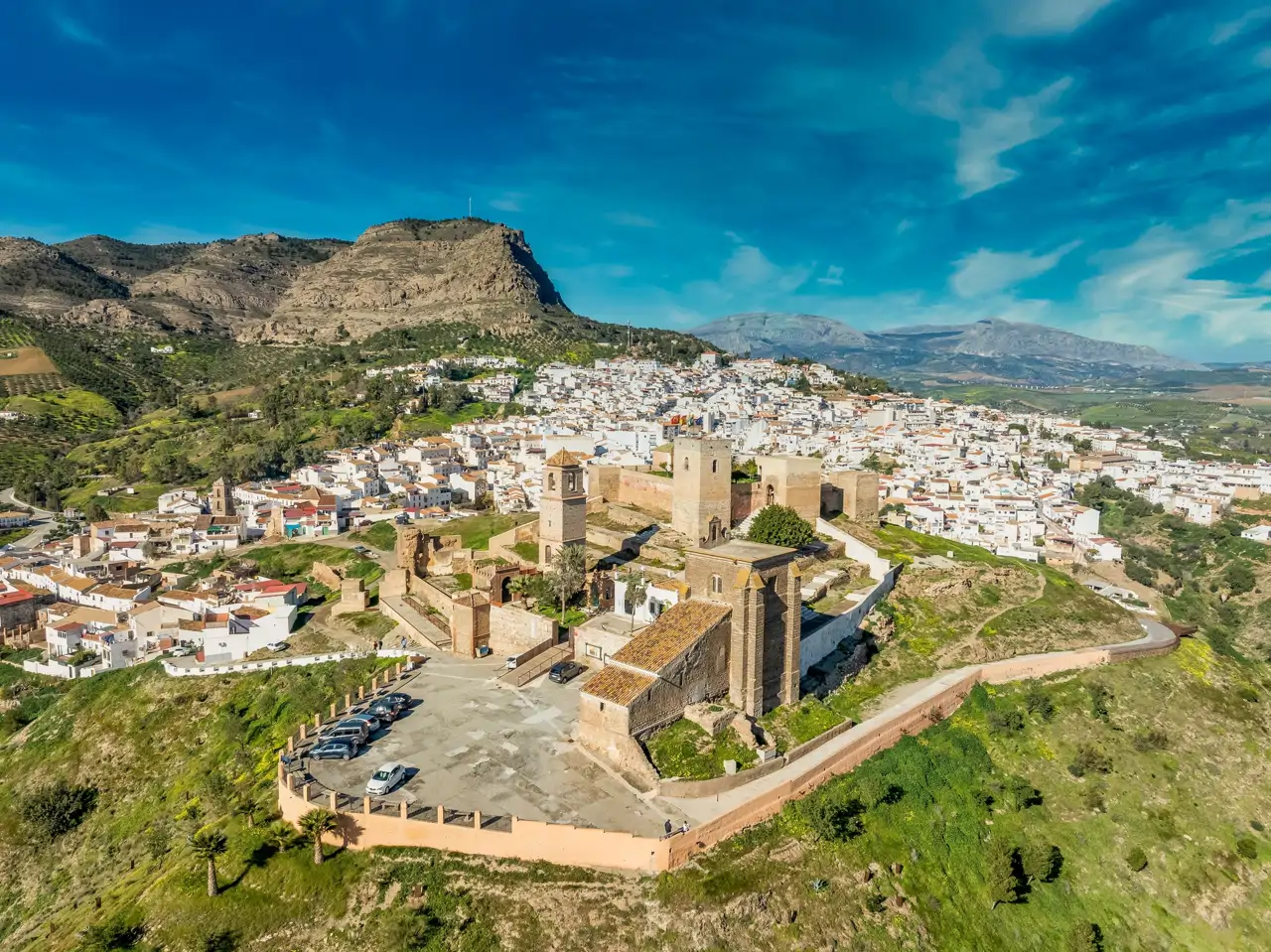 Álora